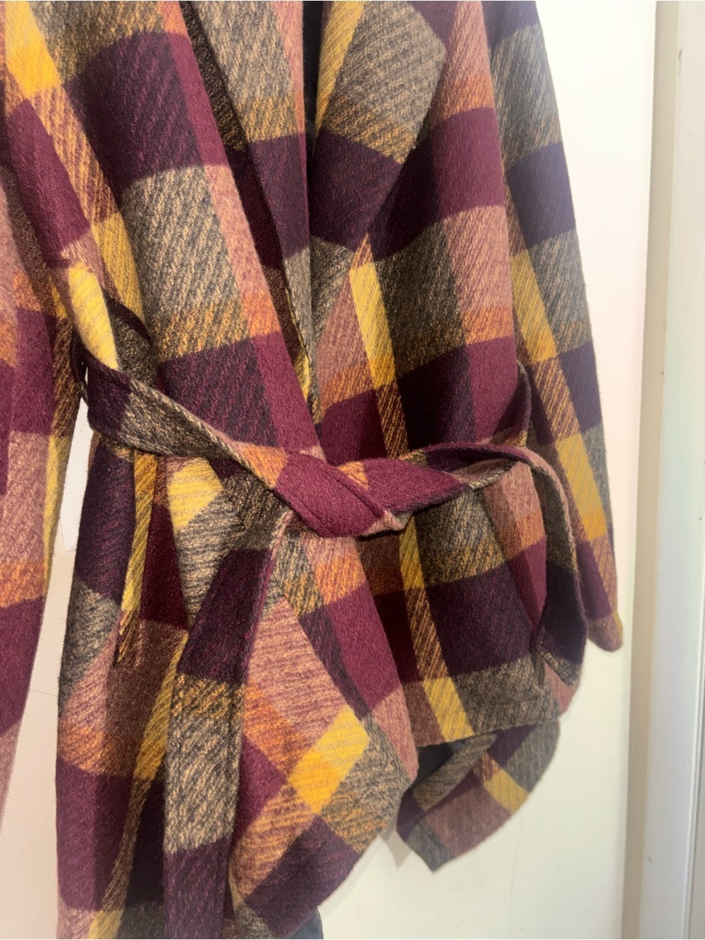 Chicwish prairie rabato wrap Coat Size 2XL - Picture 3 of 8